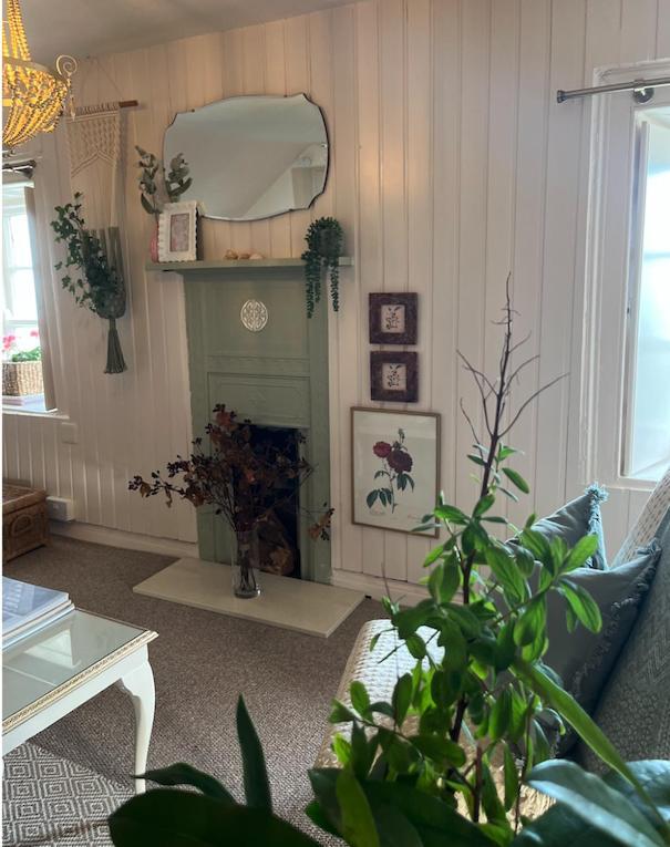 The Pink Cottage Upstairs Suite & Garden Summer Room Whitehead 외부 사진